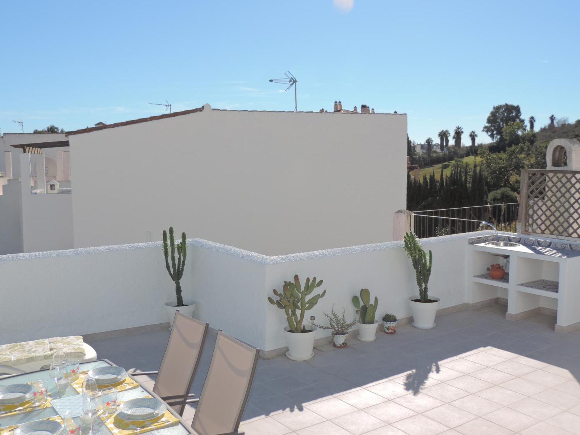Apartamento Entero Con Solarium En Sabinillas, Con Piscina Y Al Lado Del Puerto De La Duquesa مانيلفا المظهر الخارجي الصورة